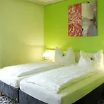 Waldkur Hotell Leer