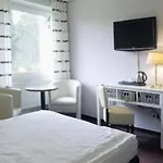 Hotell Waldkur Leer