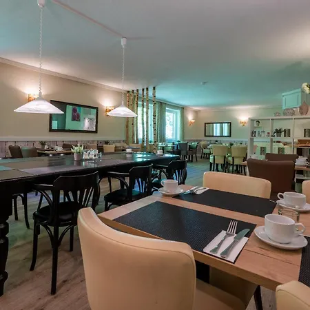 Szálloda Waldkur 3*