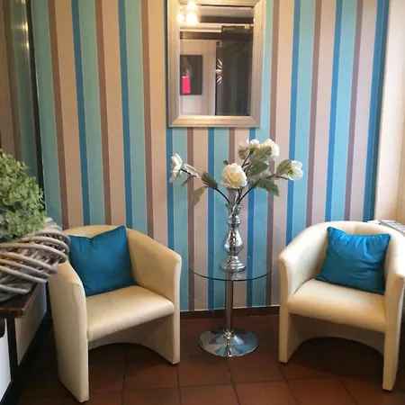 فندق Waldkur لير